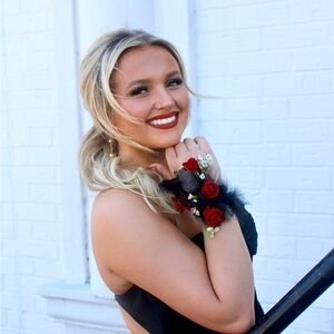 Meet your Posher, Lexi